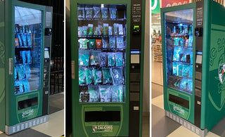 Naujovė Lietuvoje - Kauno „Žalgiris“ pristato pirmuosius sirgalių atributikos savitarnos pardavimų automatus