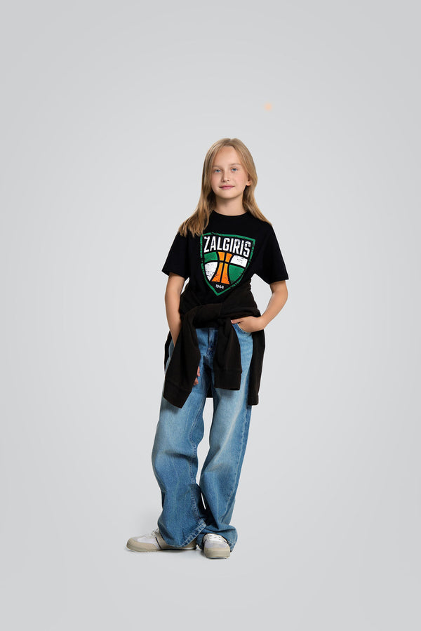 Kids' T-shirt with a shield (black)