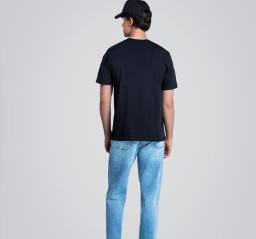 Juodi marškinėliai „Skydas 3D“