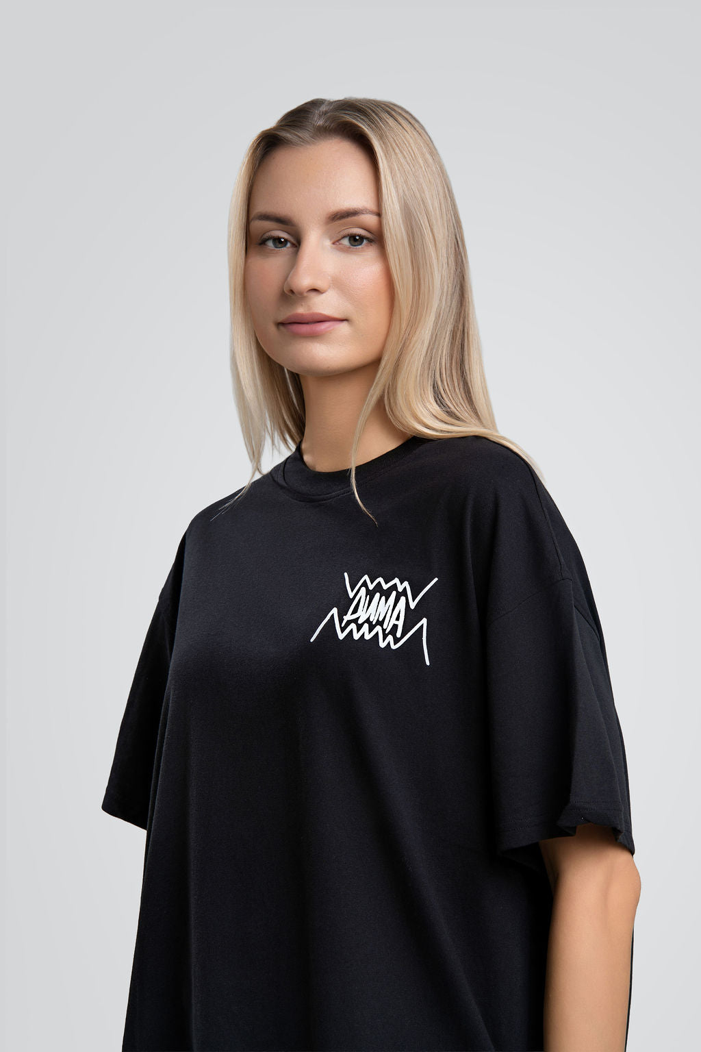 Jaws Core Tee II juodi marškinėliai-2