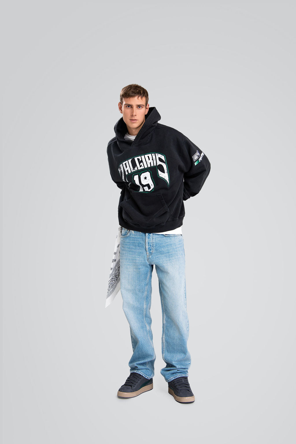 Aggressive Black Hoodie „Žalgiris x Akieron“-3
