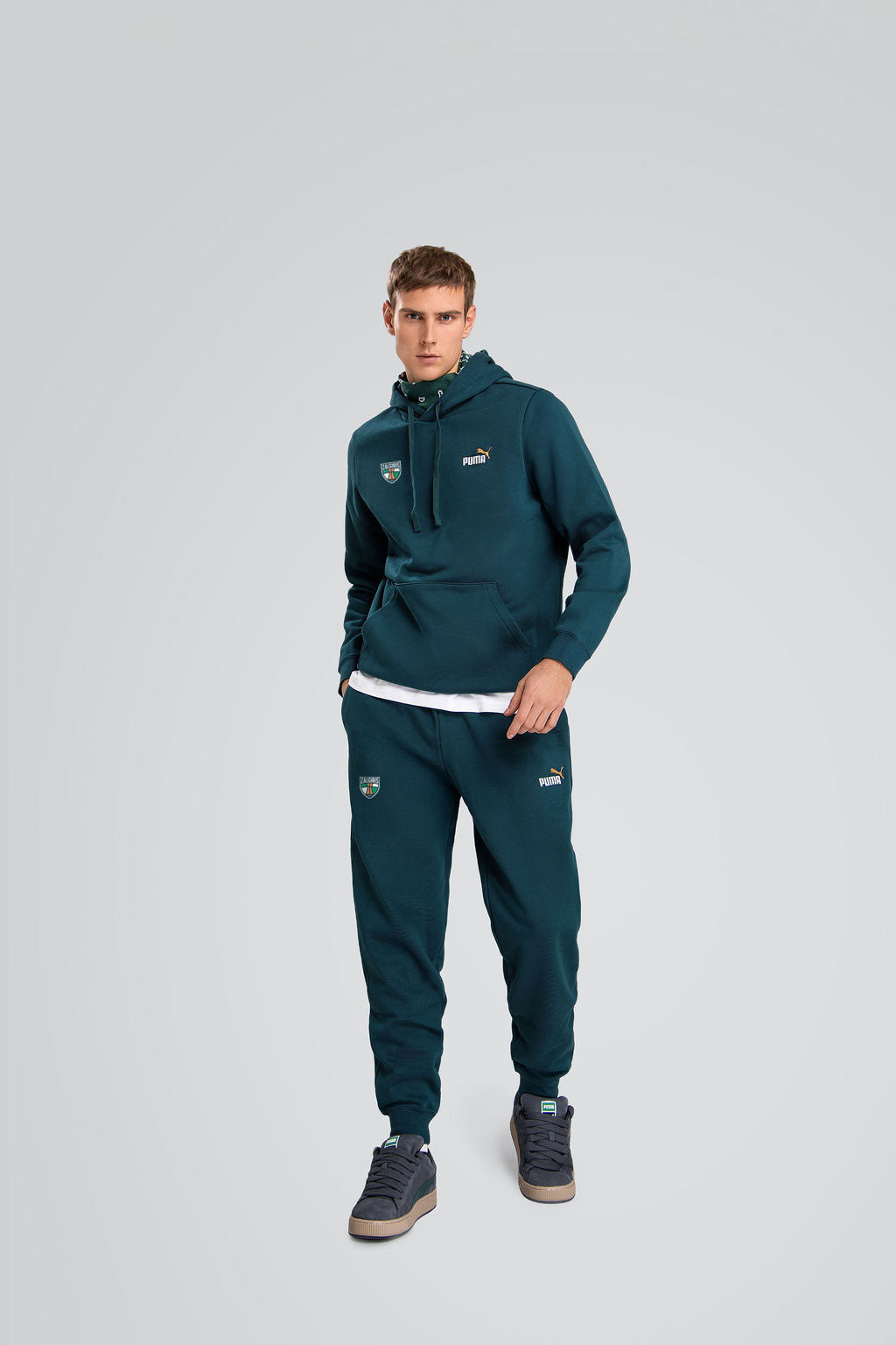 ESS 2 COLOR No. 1 Green PUMA Pants-2