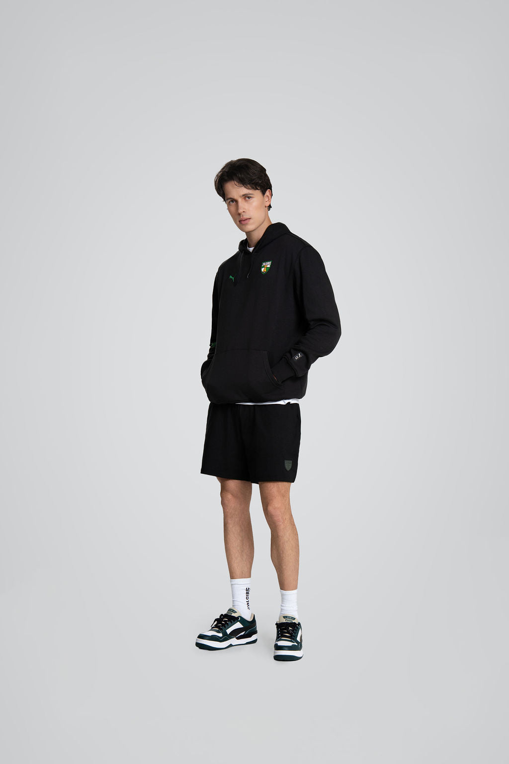 Black casual shorts "Skydelis"-1
