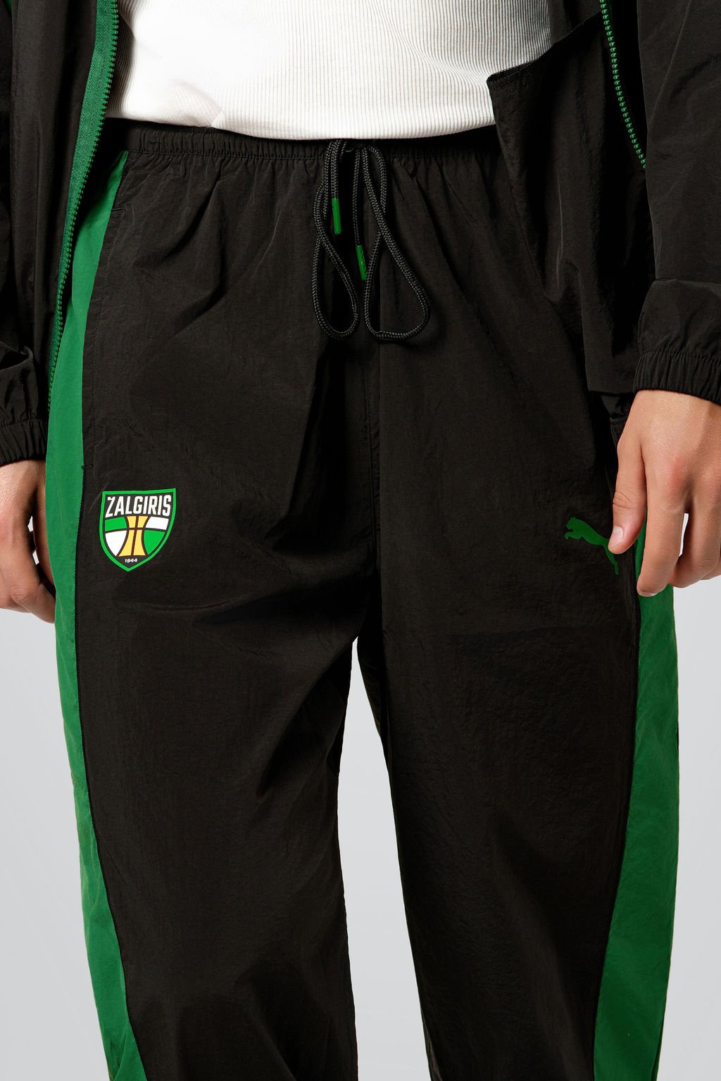 PUMA Tech juodos kelnės-3