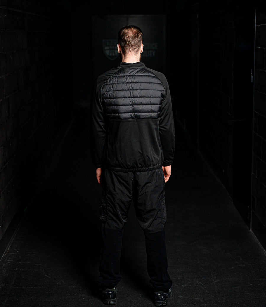 Juoda PUMA striukė-2