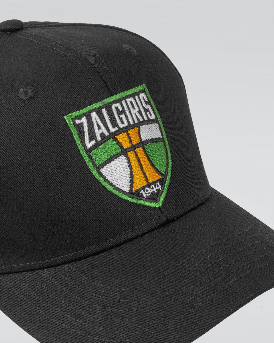 Juoda kepurė su snapeliu „Spalvotas skydas“-2